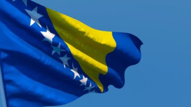 Bosna-Hersek 'in ulusal bayrağı rüzgarda dalgalanıyor