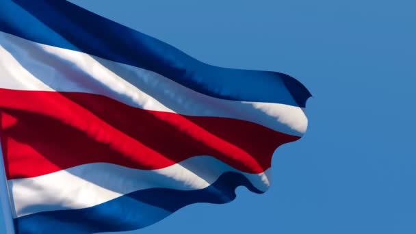 De nationale vlag van Costa Rica wappert in de wind — Stockvideo