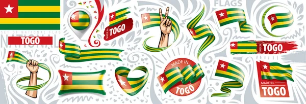 Vektor uppsättning av den nationella flaggan i Togo i olika kreativa mönster — Stock vektor