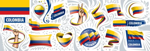 Serie vettoriale della bandiera nazionale della Colombia in vari disegni creativi — Vettoriale Stock