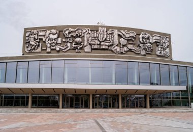 Ekaterinburg, Rusya - 30 Mayıs 2018: Gençlik Sarayı Cephesi.