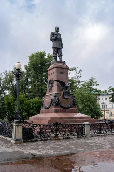 Irkutsk Rússia Julho 2018 Monumento Alexandre Iii Com Águia Duas — Fotografia de Stock