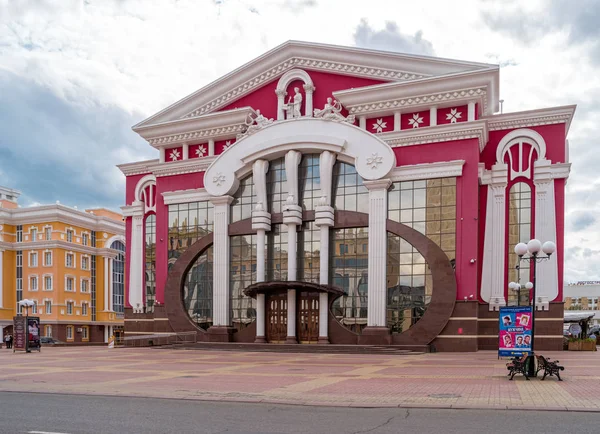 Saransk Rusia Agosto 2017 Fachada Del Teatro Musical Estatal Que —  Fotos de Stock