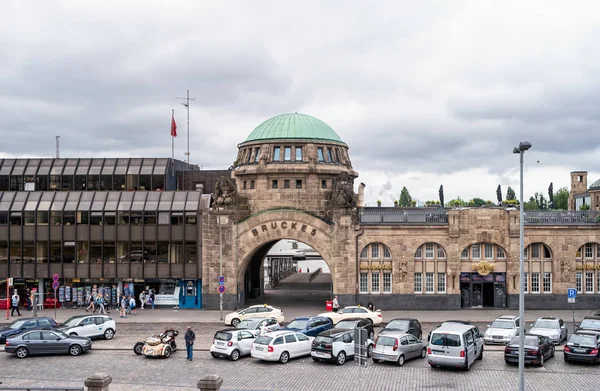 Hamburg Deutschland Juni 2019 Parken Autos Und Taxi Der Nähe — Stockfoto