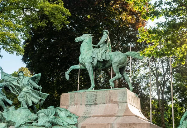 Antwerp Belgium July 2019 Equestrian Statue King Albert Soldiers Entrance — Stockfoto