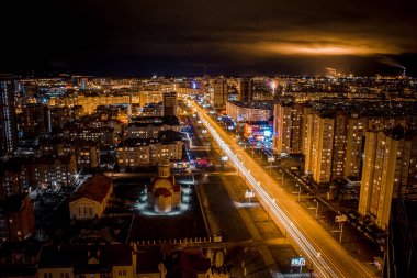 Gece sokak kazan