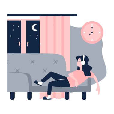 Akşam vakti dinlenin. Genç kız kanepede oturup müzik dinliyor, boş zamanlarında oturma odasında podcast yapıyor. Moda tarzında sevimli bir karakter. Düz vektör illüstrasyonu.