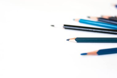 çok dağınık kalemler