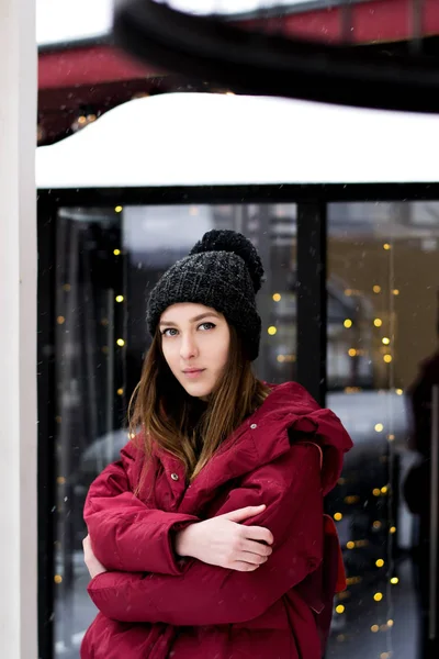 Menina Uma Jaqueta Quente — Fotografia de Stock