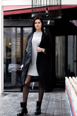kız mağaza bakkal için düz gider