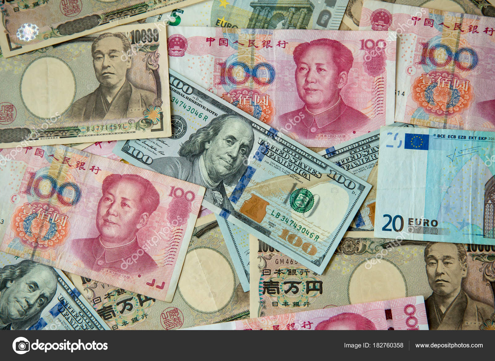 계산기와 공간에 이미지입니다 Person Dollar 통화에 — 스톡 에디토리얼 사진 © Jookiko #182760358