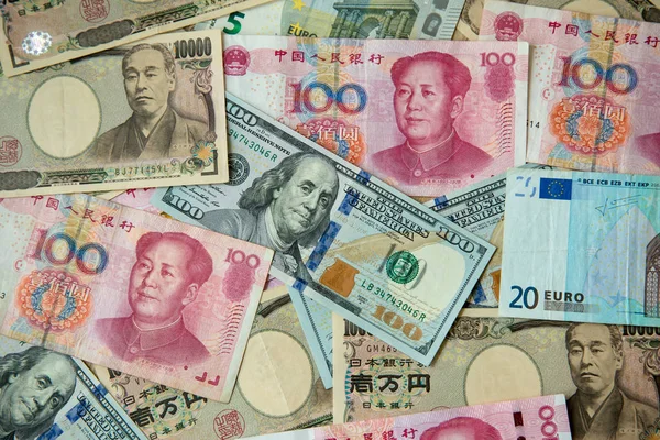 Muitas Notas Banco Iene Japão Dólar Eua Yuan China Won — Fotografia de Stock