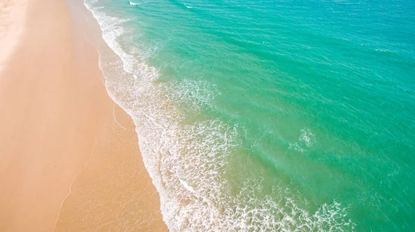 Vista Superior Imagen Aérea Desde Dron Una Impresionante Hermosa Playa —  Fotos de Stock