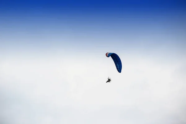 Parapente Volant Dans Ciel — Photo