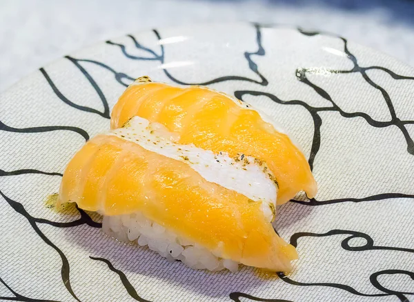 Japanese Cuisine Sushi Roll — Fotografia de Stock