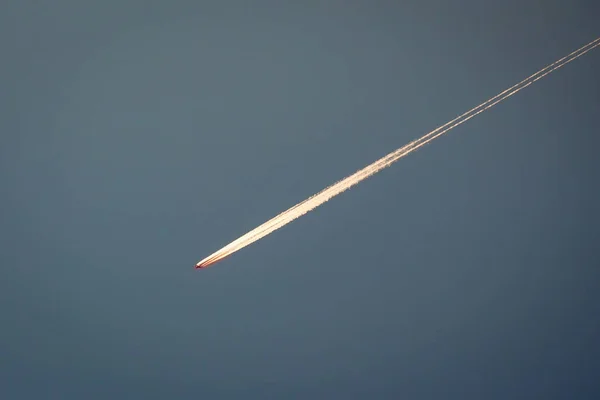 Avião Voando Céu — Fotografia de Stock