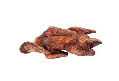 Beyaz arkaplanda çiğ tavuk izole