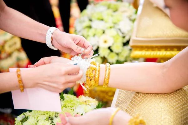 Wedding Ceremony Hands Flowers — 스톡 사진