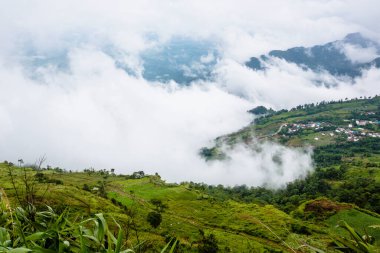 Dağların güzel manzarası