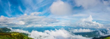 Dağların güzel manzarası