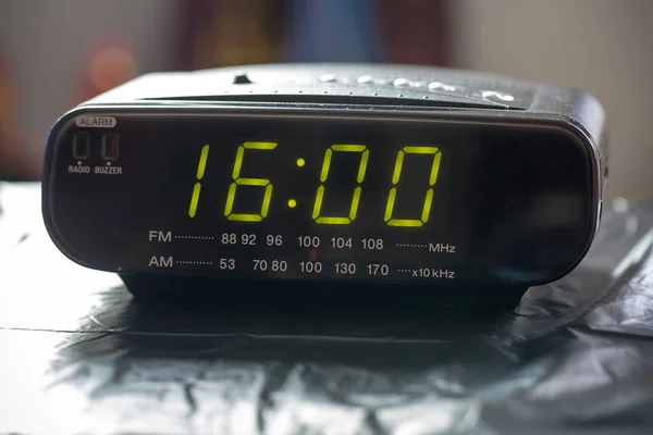 Close Black White Alarm Clock — Stockfoto