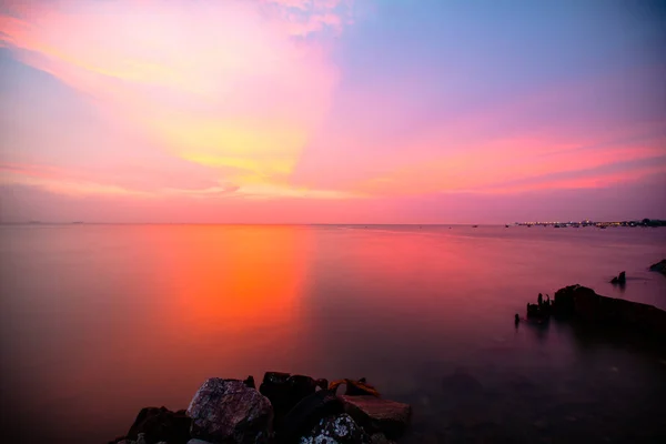 Belo Pôr Sol Sobre Mar — Fotografia de Stock