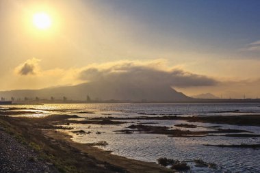 Gün batımında dağ