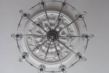 İç dekorasyon için krom avize