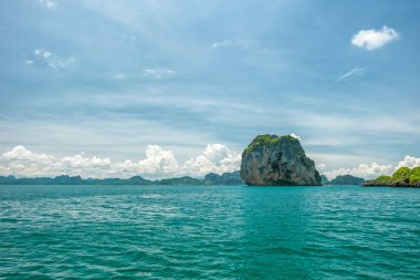 Kra BI Tayland denizde. Birçok çarpıcı plajları ve Adaları vardır.