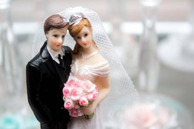 Zarif yemek masası.