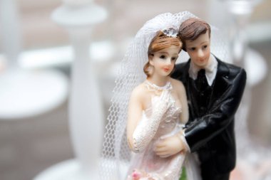 Zarif yemek masası.