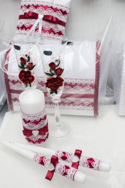 Zarif yemek masası.