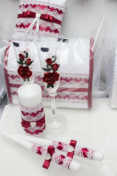 Zarif yemek masası.