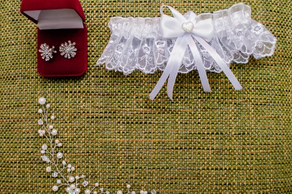 Gyönyörű gyűjteménye női esküvői kiegészítők. Reggel menyasszony. — Stock Fotó