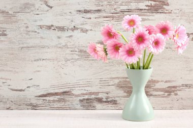 Gerbera ile büyük bir güzel önümüzdeki bir herhangi bir bağlama harika Dekorasyon dekorasyon kesme çiçekler ile mi.