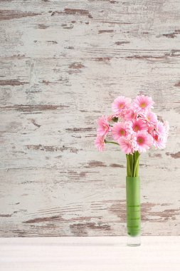 Gerbera ile büyük bir güzel önümüzdeki bir herhangi bir bağlama harika Dekorasyon dekorasyon kesme çiçekler ile mi.