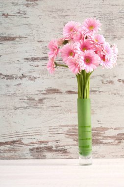 Gerbera ile büyük bir güzel önümüzdeki bir herhangi bir bağlama harika Dekorasyon dekorasyon kesme çiçekler ile mi.