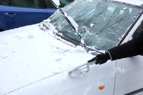 Cuando Está Nevando Cada Coche Pie Estacionamiento Está Cubierto Con — Foto de Stock