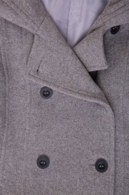 Palto, daha çok kışın ya da diğer soğuk günlerde kullanılan uzun bir ceketin zarif bir şeklidir..