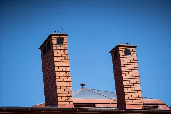 Cheminées Ventilation Sont Utilisés Pour Débarrasser Air Usé Des Quartiers — Photo