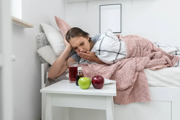 Förutom Sängläge Måste Äta Vitaminer Och Läkemedel Sjukdom — Stockfoto