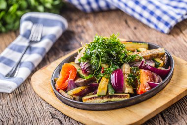 Pan otel ya da Restoran ızgara sebze