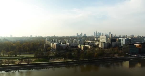 Vista aerea di Embankment Area. Vista della città — Video Stock