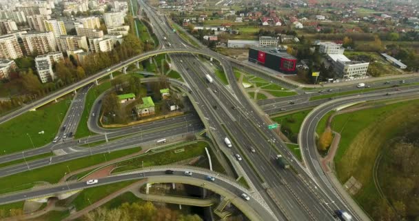 Вид на пересечение автомагистралей — стоковое видео