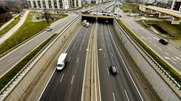 Bir dron alınan otoyol kavşağı
