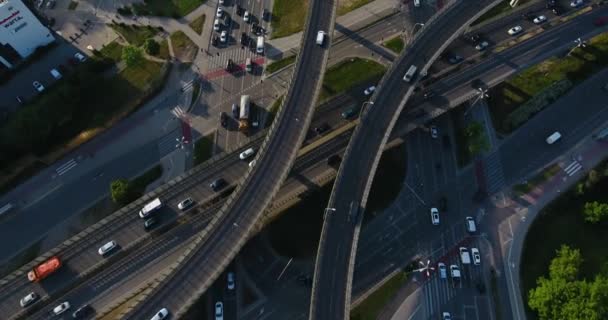 Flygfoto över motorvägen korsningen — Stockvideo