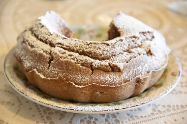 Tabakta Kek Çöreği