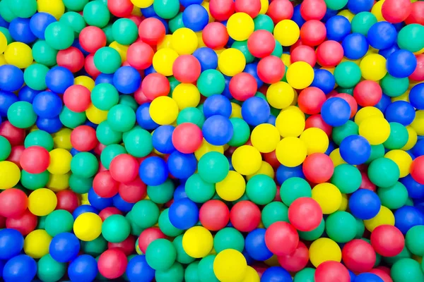 Renkli plastik toplar. Arka plan. Doku