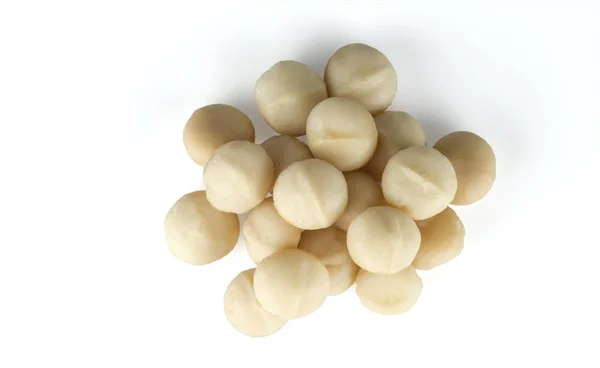 Pila de bolas de algodón sobre fondo negro — Foto de stock © Bigal04uk