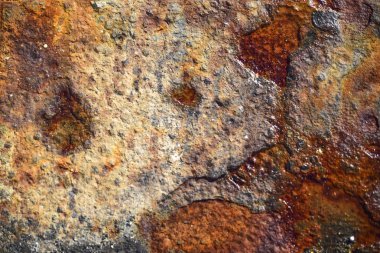 Eski paslı demir plaka